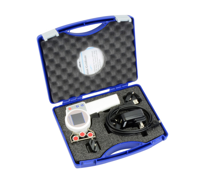 Medidor digital de tensión con maletín de transporte y adaptador de corriente USB ZED