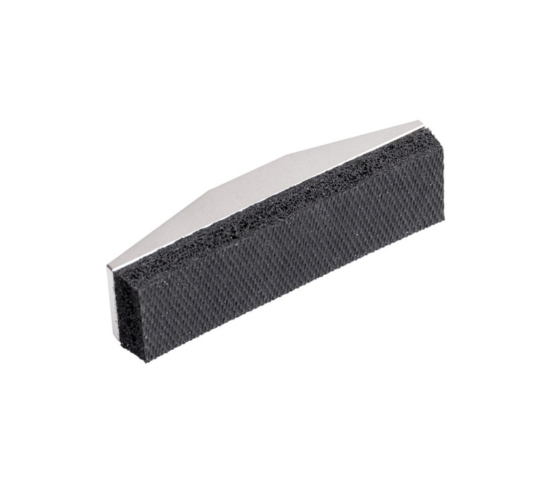 G1020 Fijación plana acolchada.