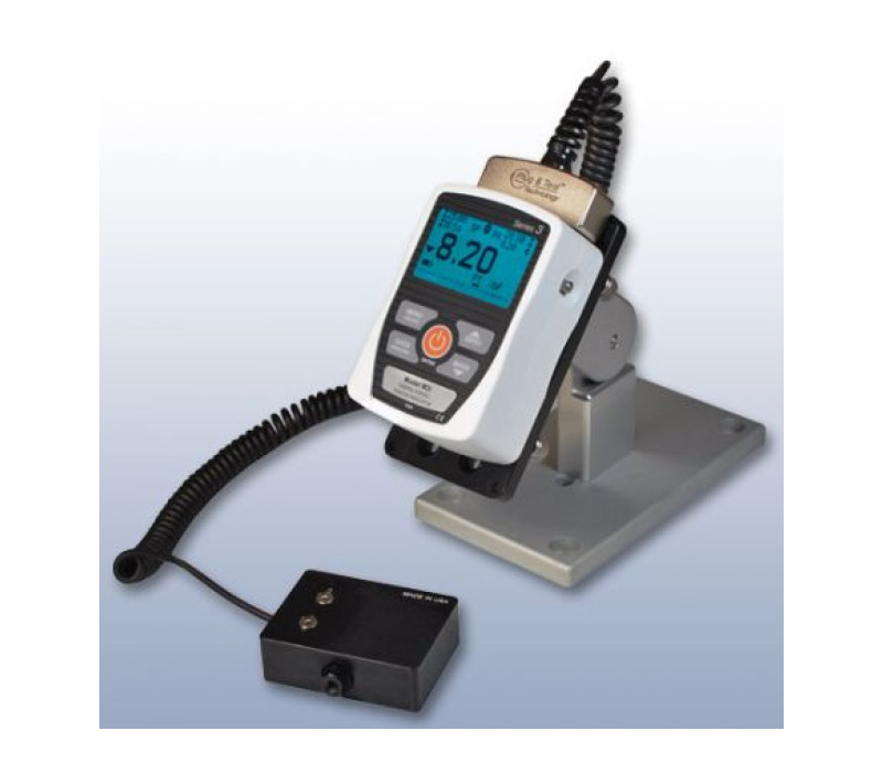 Se muestra el modelo-3I montado en un kit de montaje de sobremesa con un sensor de fuerza de la serie R03 (se vende por separado).