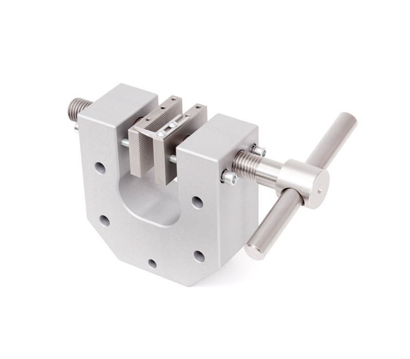 La G1100 es una solución resistente para ensayos de tracción y estiramiento de una amplia gama de materiales y tamaños de muestra.